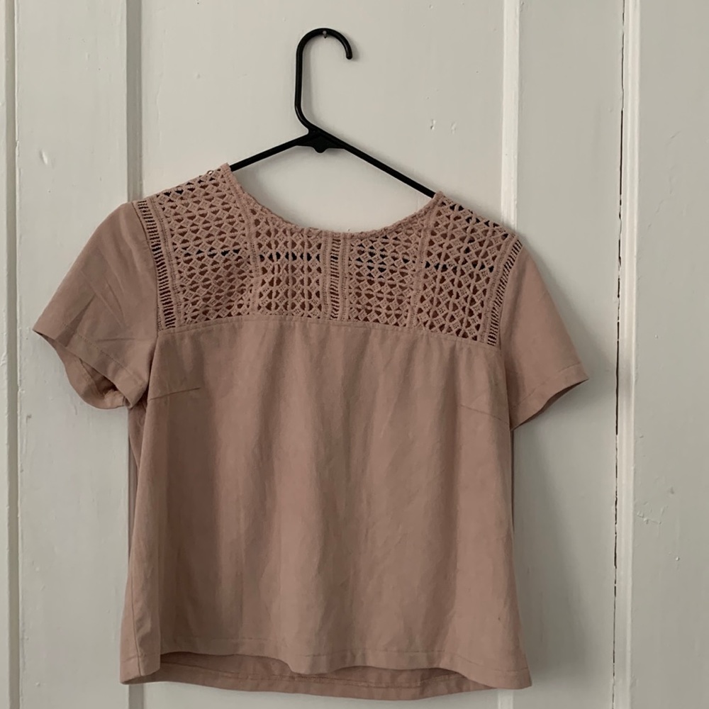 Cute Forever21 blouse, size M, Color: Pale Rose.